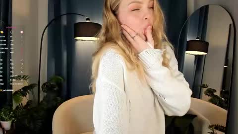 Alice  online show from November 2025 01:57:02 PM