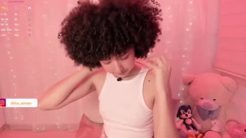 Alice  online show from October 2025 06:16:02 PM