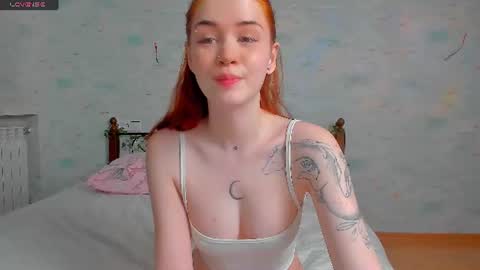 Snapshot of alice_with_freckles chatting on June 2026 09:56:01 AM Alice online show from June 2026 09:56:01 AM