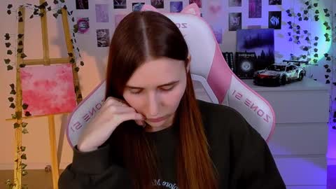 alicecharmy online show from February 2025 01:11:01 PM