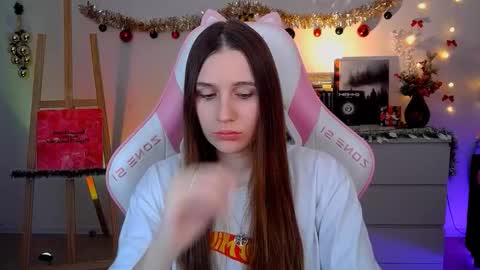 alicecharmy online show from December 2025 10:44:02 AM