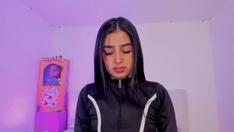 Alice  online show from September 2025 11:56:02 AM