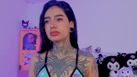 Alice  online show from October 2025 04:41:01 PM