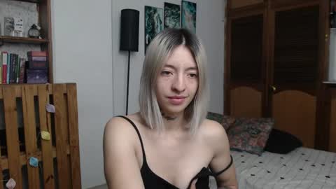 Snapshot of alicee_logan_ chatting on July 2026 01:41:01 AM alicee_logan_ online show from July 2026 01:41:01 AM