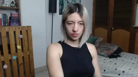 Snapshot of alicee_logan_ chatting on July 2026 01:43:01 AM alicee_logan_ online show from July 2026 01:43:01 AM