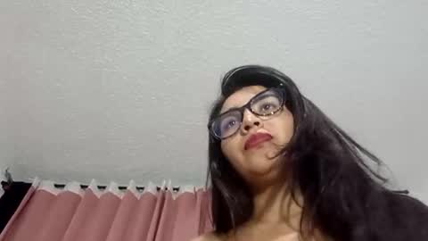 alicee_moon2 online show from December 2025 07:16:02 AM