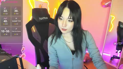 Snapshot of aliceeinwonderlanddd chatting on February 2026 01:48:01 AM Alice online show from February 2026 01:48:01 AM