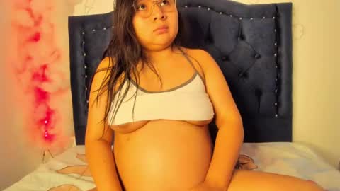 alicehott_05 online show from January 2025 03:54:02 AM