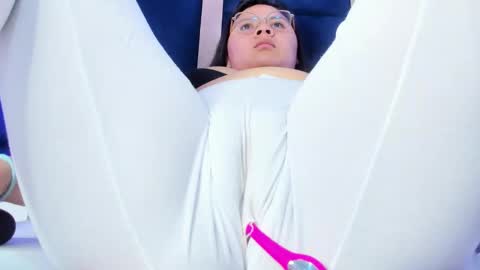 alicehott_05 online show from March 2026 08:19:01 AM