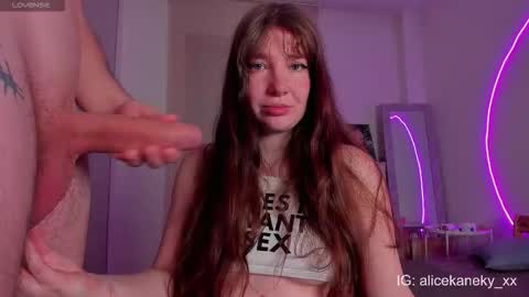 Snapshot of alicekaneky_xx chatting on December 2025 09:30:01 PM Alice 19 Kaneky 19 online show from December 2025 09:30:01 PM