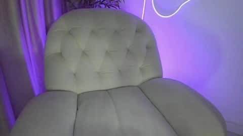 AliceLevine online show from June 2026 04:13:01 AM