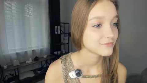 Serena online show from October 2025 08:03:01 AM