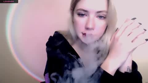 Alice online show from October 2025 08:37:01 AM