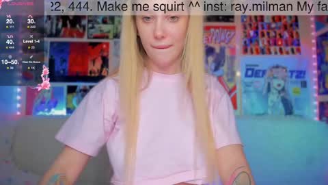 Snapshot of alicemilman chatting on February 2025 12:28:01 PM Alice  online show from February 2025 12:28:01 PM