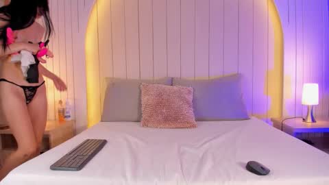 Snapshot of alicesandoval_ chatting on December 2025 11:38:02 AM ALICE online show from December 2025 11:38:02 AM