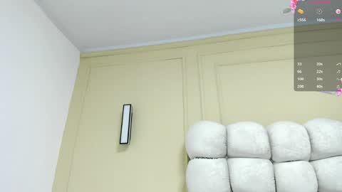 Snapshot of alicestark2 chatting on April 2026 12:59:02 AM online show from April 2026 12:59:02 AM