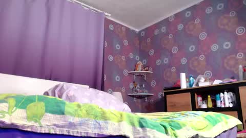 alicewetsquirt online show from March 2025 08:42:02 PM