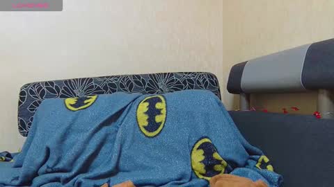 AliceWoolfy online show from January 2026 09:42:01 PM