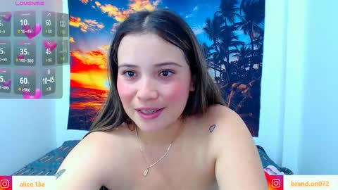 Snapshot of alicia_and_brandon chatting on January 2025 12:06:01 AM CATALINA Y ANDRES online show from January 2025 12:06:01 AM