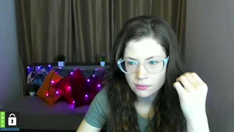 Alicia online show from January 2025 06:35:01 PM