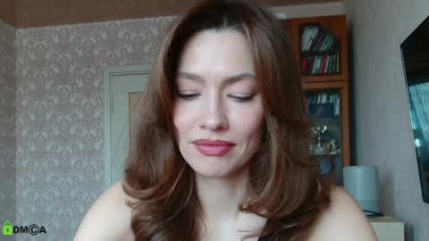 Alicia online show from April 2026 04:46:01 AM