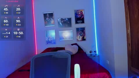 Jennyfer online show from December 2024 10:08:02 PM