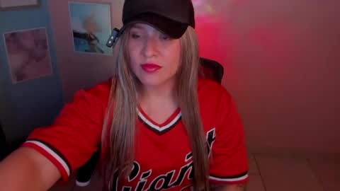 Jennyfer online show from June 2026 09:27:01 PM