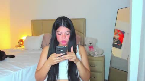 aliciabiden online show from February 2026 12:20:01 AM