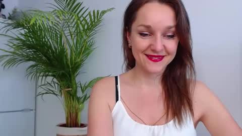 Snapshot of alicialux chatting on January 2025 11:02:02 AM Alicia online show from January 2025 11:02:02 AM