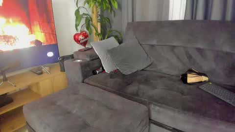 aliciawonderxx online show from February 2025 05:53:01 AM