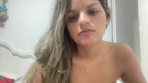 luisa online show from December 2024 01:01:02 AM