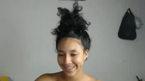 Snapshot of alicie_sexy_hot_20 chatting on January 2025 08:51:01 AM ana online show from January 2025 08:51:01 AM