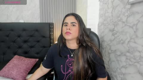 alicya online show from May 2026 12:01:01 PM