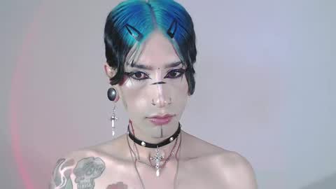     online show from January 2025 03:45:01 AM