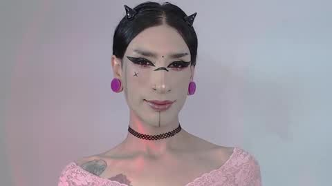     online show from September 2025 08:56:01 PM