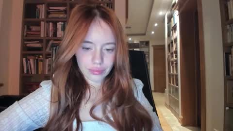 Snapshot of aliensi chatting on February 2026 07:45:01 PM aliensi online show from February 2026 07:45:01 PM