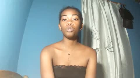 alihane21 online show from February 2026 06:02:01 PM