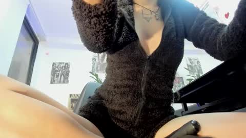 Snapshot of aliice_greco chatting on February 2026 10:56:02 AM Alice online show from February 2026 10:56:02 AM