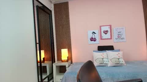 Alina online show from January 2026 11:58:02 AM