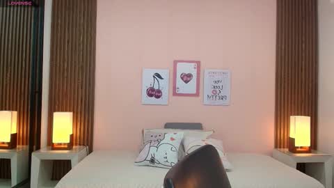 Alina online show from February 2026 11:42:01 AM