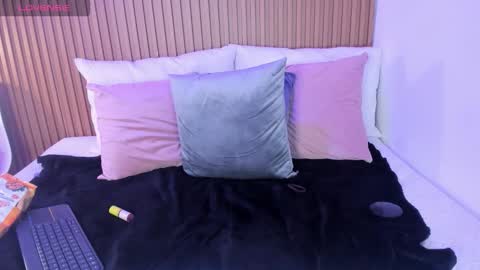 alina online show from February 2026 08:56:02 PM