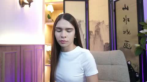 Alina Bennet online show from July 2026 11:36:02 AM