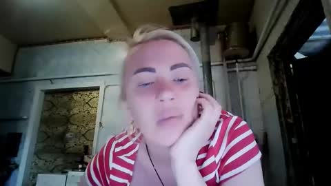 Alina online show from April 2026 11:00:02 AM