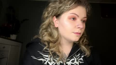 Alina online show from March 2026 02:27:01 PM