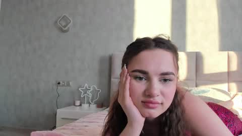 Alina online show from April 2026 03:53:01 PM