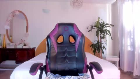 AlinaSimmons online show from March 2026 12:53:02 PM