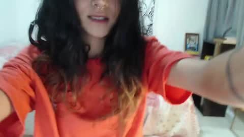 Snapshot of alinawoolf_ chatting on January 2025 05:41:02 AM  Ali  online show from January 2025 05:41:02 AM