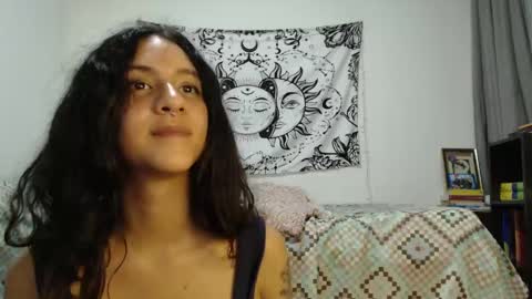 Snapshot of alinawoolf_ chatting on February 2025 09:51:02 AM  Ali  online show from February 2025 09:51:02 AM