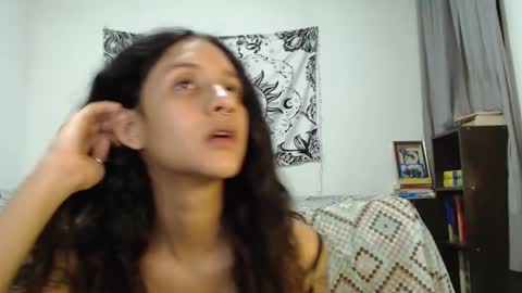 Snapshot of alinawoolf_ chatting on February 2025 07:16:01 AM  Ali  online show from February 2025 07:16:01 AM