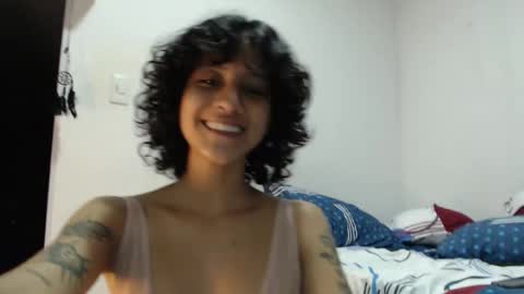 Snapshot of alinawoolf_ chatting on October 2025 11:57:02 PM  Ali  online show from October 2025 11:57:02 PM